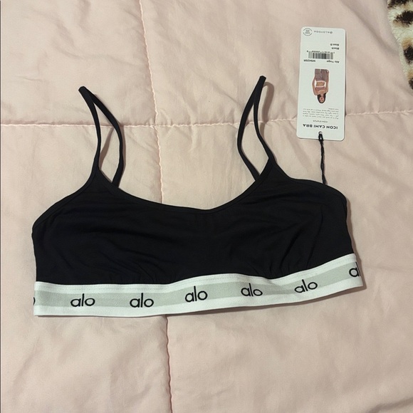 Alo icon cami Bra Black - Picture 6 of 8